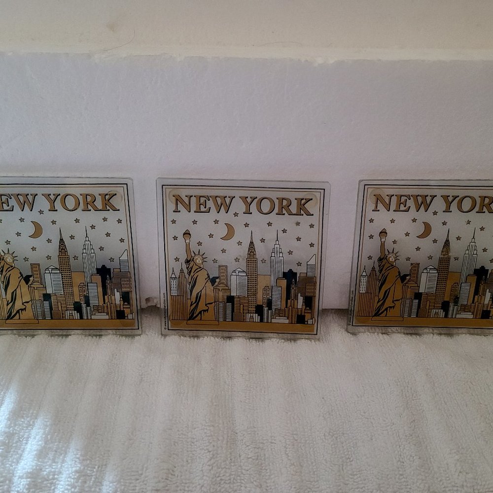 LOT OF 3 NEW YORK SKYLINE GLASS COASTERS 3-1/2" X 3-1/2"